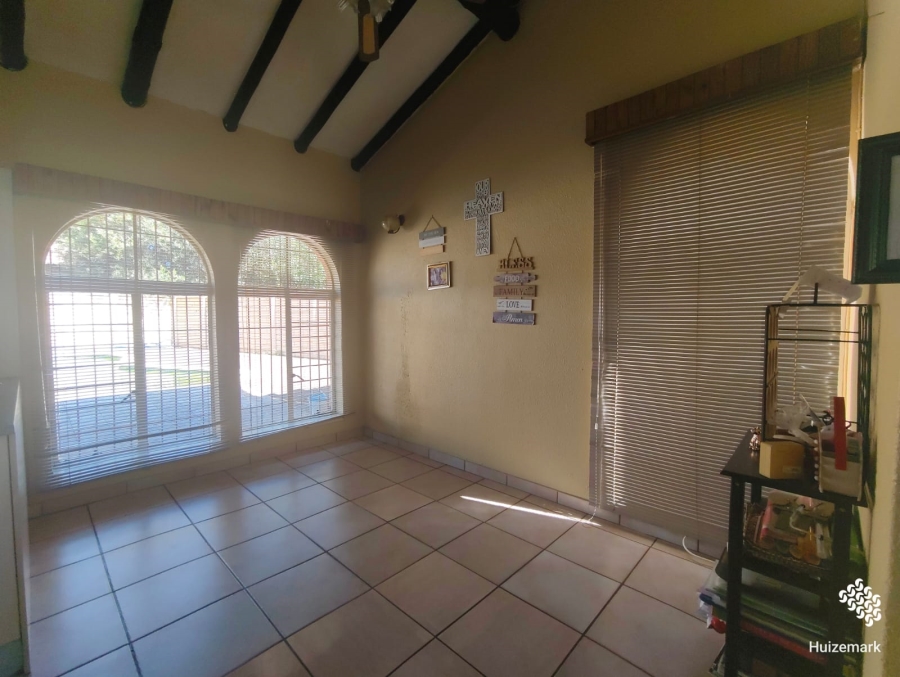 3 Bedroom Property for Sale in Vaalpark Free State